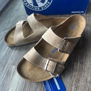 NWT Arizona Soft Footbed Tobacco Brown Mens US M 12 / EU 45